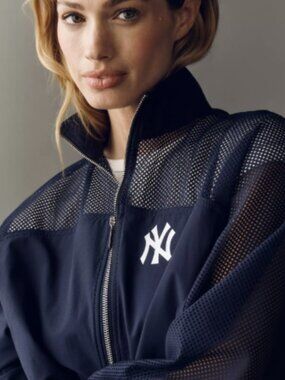 Mitchell & Ness MLB Long-Sleeve Mesh Zip-Front Jacket